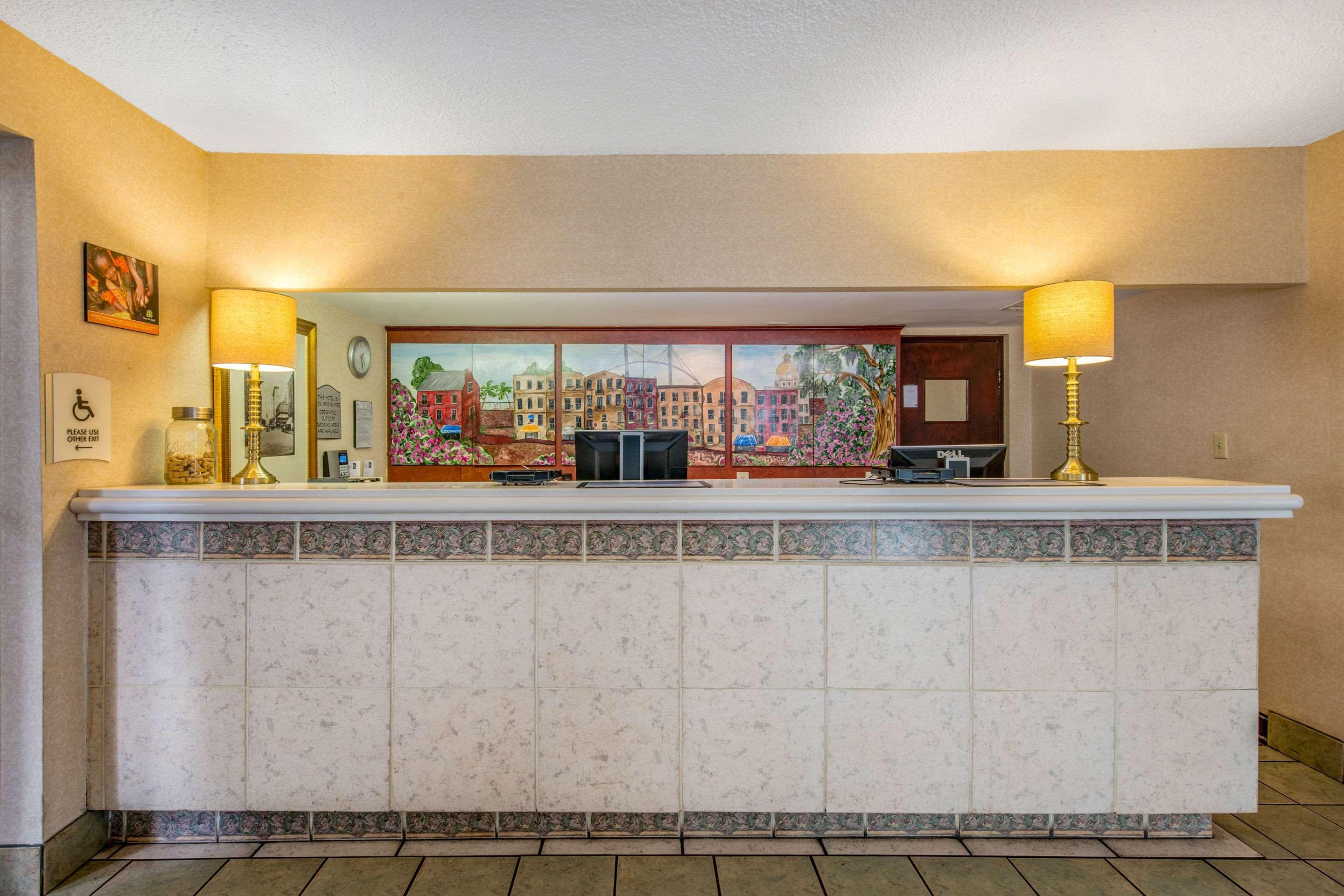 Quality Inn Savannah Historic District Exterior foto